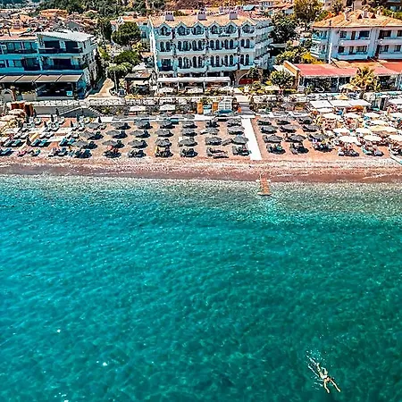 فندق Diplomat Turunc 3*